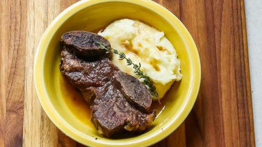 Pressure Cooker Short Ribs | DadCooksDinner.com