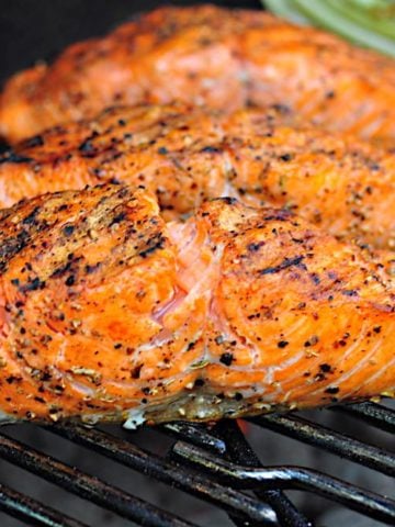 Salmon filets on the grill