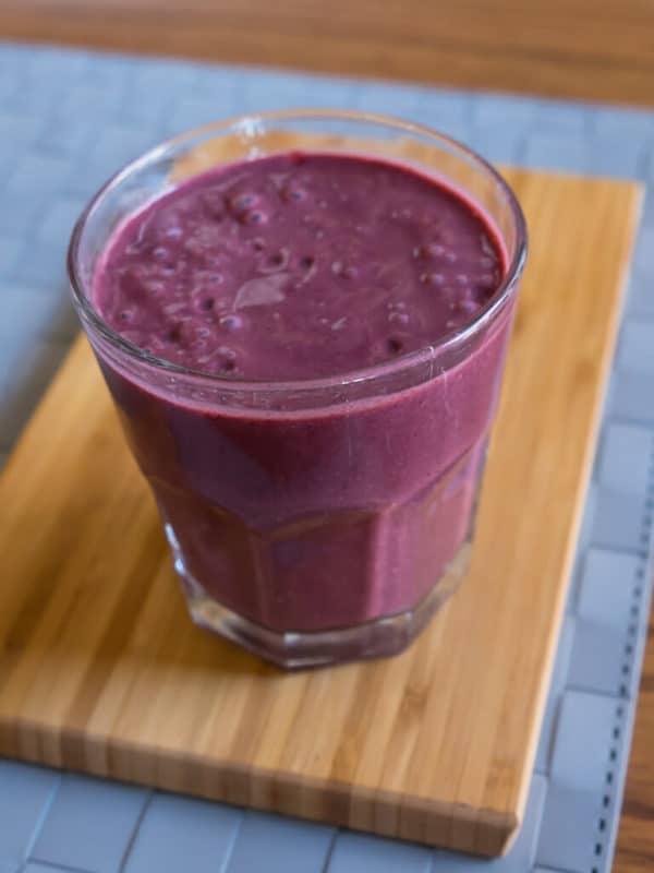 Very Berry Smoothie (with Kale) DadCooksDinner