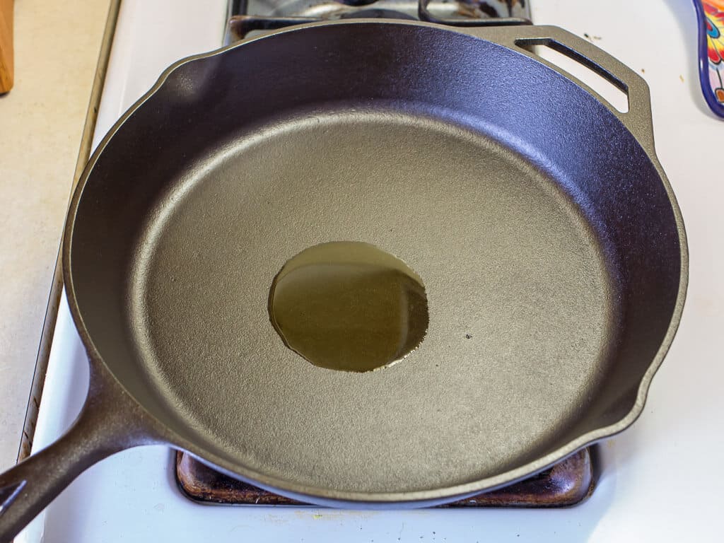 12-inch Smooth Cast Iron Skillet Seasoned 