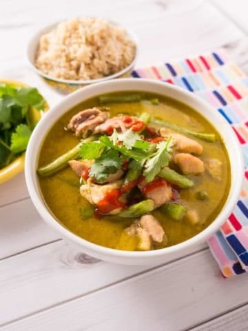 Pressure Cooker Thai Green Chicken Curry