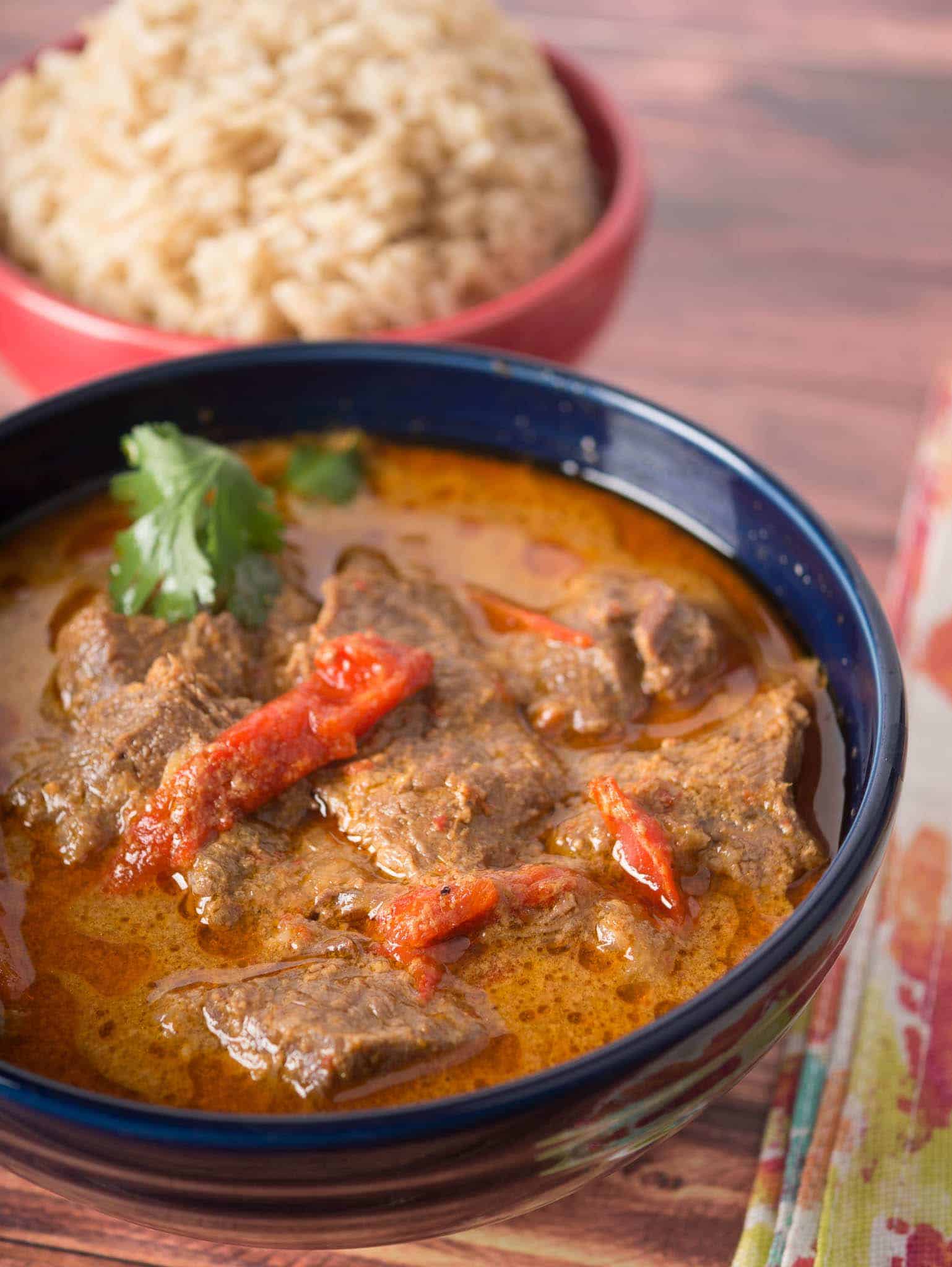 forræderi bestemt bro Pressure Cooker Thai Red Beef Curry - DadCooksDinner