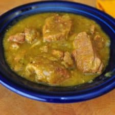 Slow Cooker Chili Verde (Green Pork Chili)-image