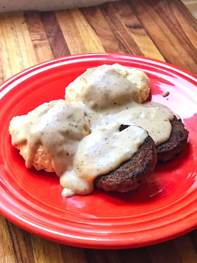 Sausage Gravy (In a Cast Iron Skillet) DadCooksDinner