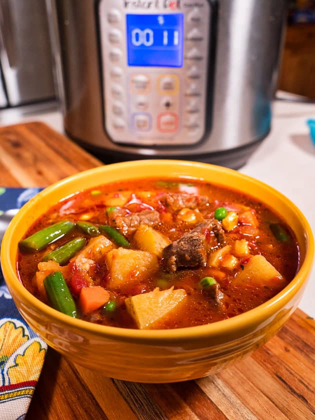 Video: Pressure Cooker Vegetable Beef Soup - DadCooksDinner