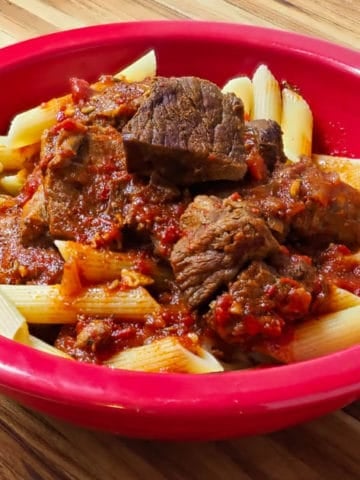 Pressure Cooker Italian Sunday Gravy | DadCooksDinner.com