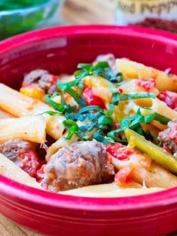 Pressure Cooker Penne with Sausage and Peppers | DadCooksDinner.com