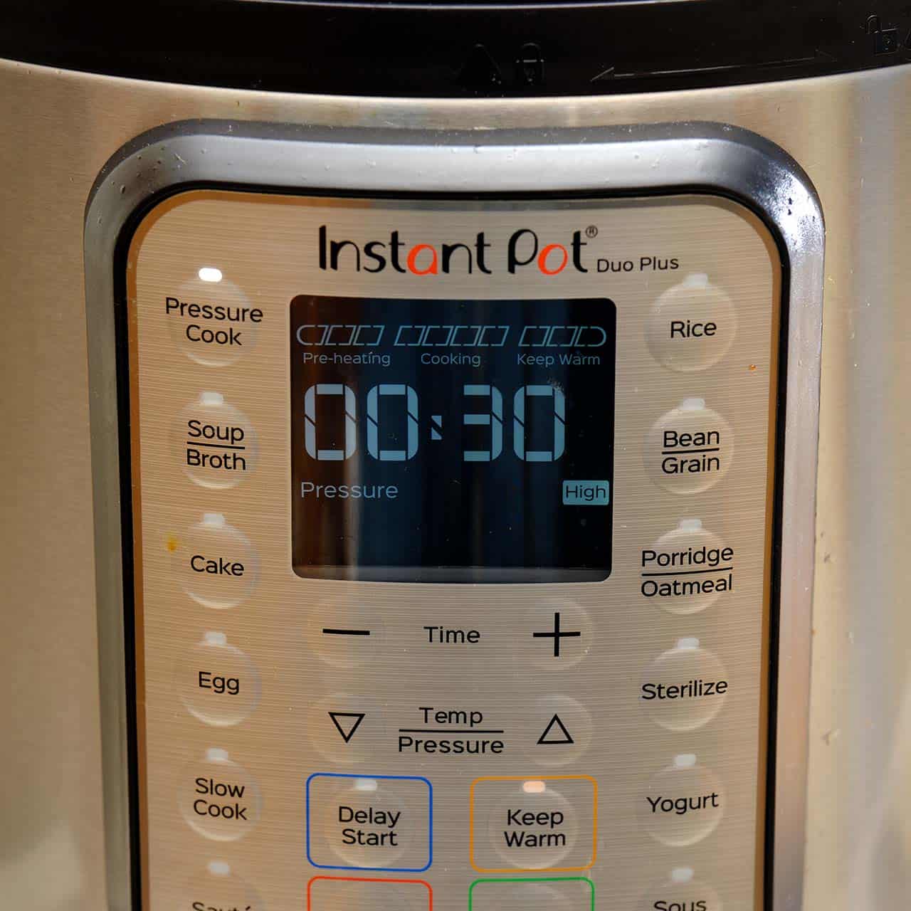 An Instant Pot set to pressure cook for 30 minutes