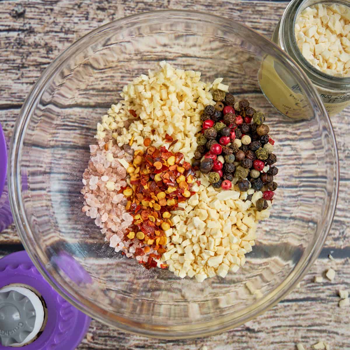 Blend all-purpose seasonings whole wheat ingredients into a bowl