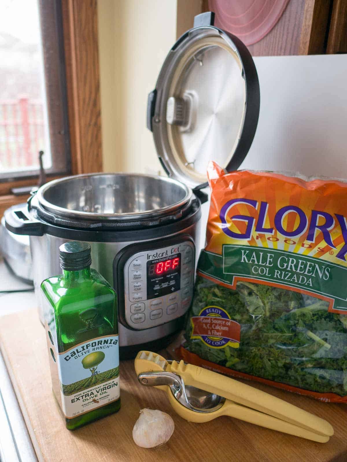 Ingredients and equipment for Instant Pot Kale