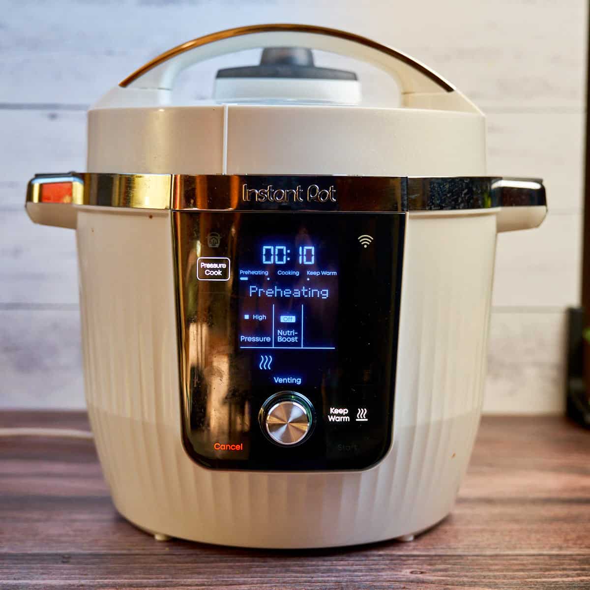 Instant Pot set to 10 minutes at high pressure
