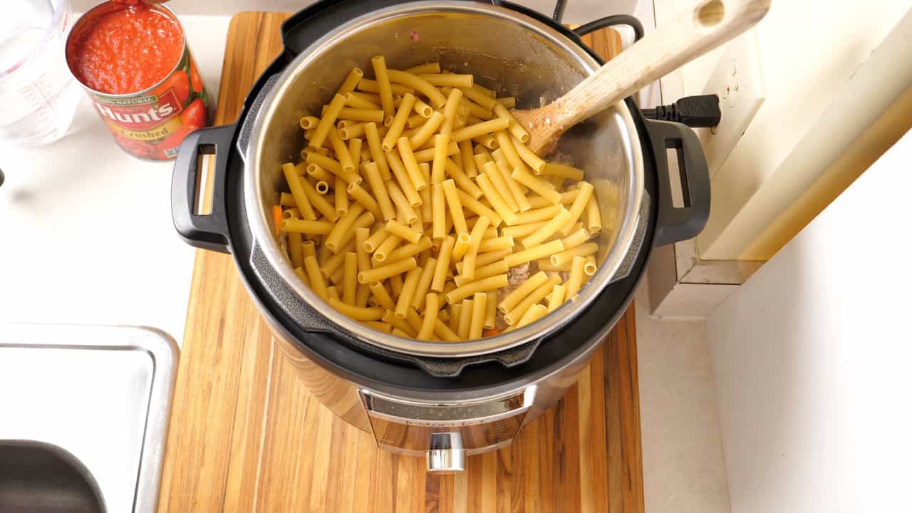 Adding ziti to the Instant Pot