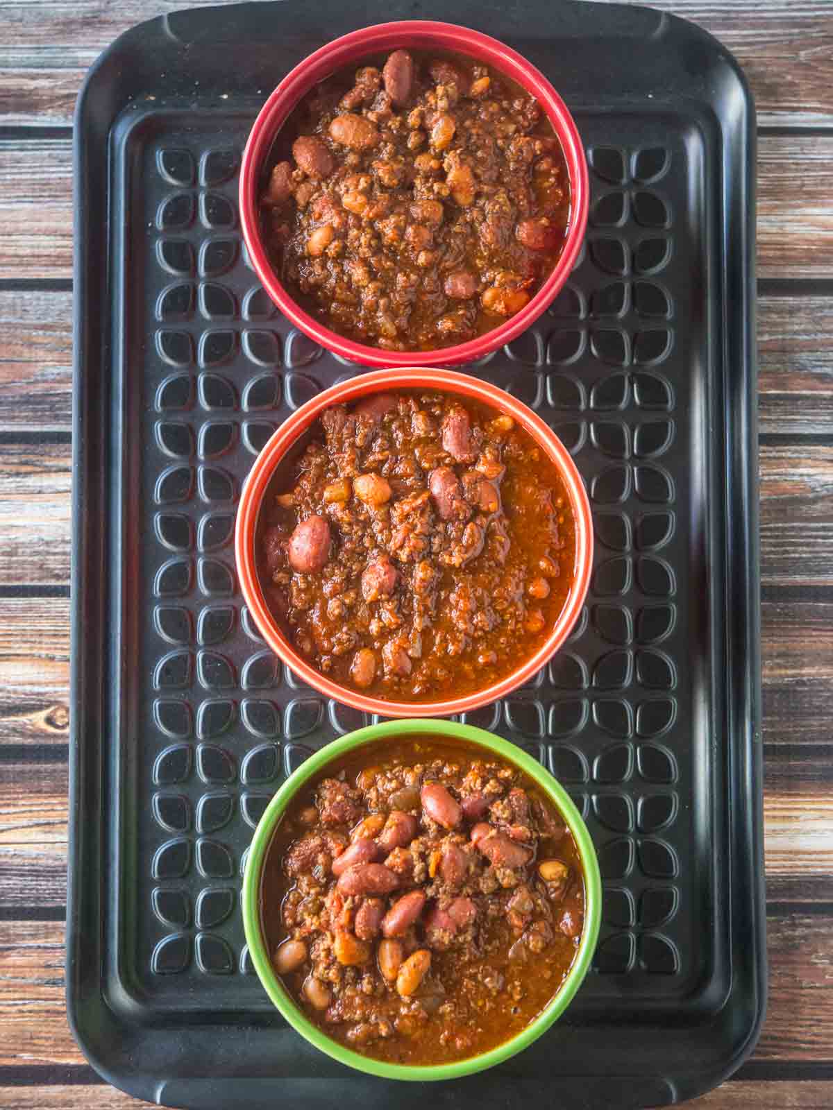 Stoplight of chili bowls