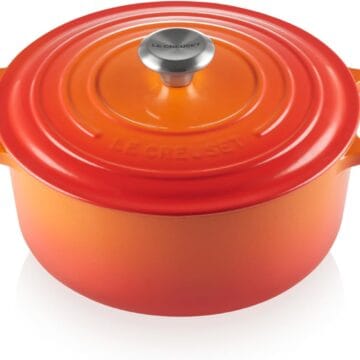 Le Creuset 5.5 quart round Dutch oven